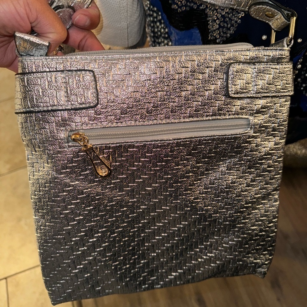 Crossbody bag NEW - Picture 4 of 9